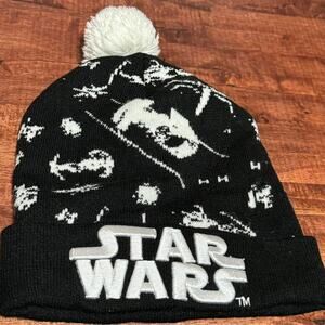 Star Wars Embroidered Beanie Winter Hat Black/White